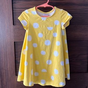 Hanna Andersson yellow swing dress with polka dots. Size 110 (5)